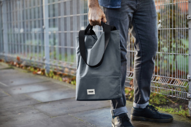 Logotrade Werbegeschenke das Foto: Black+Blum isolierte 16L Trage- & Kühltasche