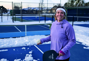 Logotrade Firmengeschenke das Foto: Pickleball-Ballspiel