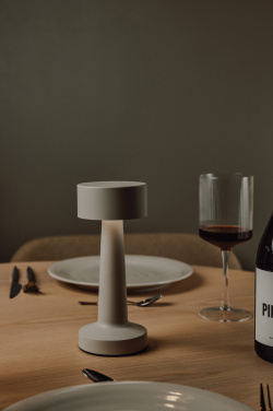 Logotrade Werbeartikel das Foto: VINGA Maris Tischleuchte aus RCS recyceltem ABS