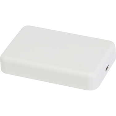 Logotrade Logogeschenke das Foto: Acrab 15 W 10.000 mAh magnetische kabellose Powerbank mit 20 W PD aus recyceltem Kunststoff