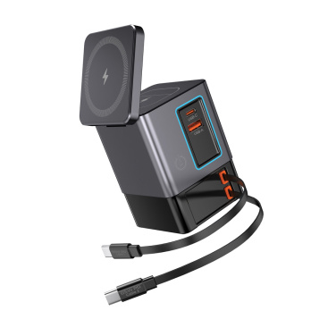 Logotrade Werbeartikel das Foto: Urban Vitamin Sacramento 105W GaN Charger mit einz. Kabeln