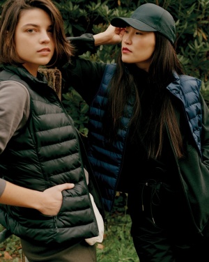 Logotrade business gift image of: Iqoniq Meru women recycled polyester bodywarmer