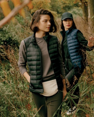 Logo trade promotional gift photo of: Iqoniq Meru women recycled polyester bodywarmer