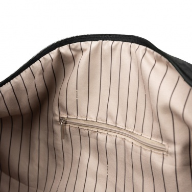 Logotrade promotional giveaway image of: VINGA Marlow RCS recycled polyester weekend bag