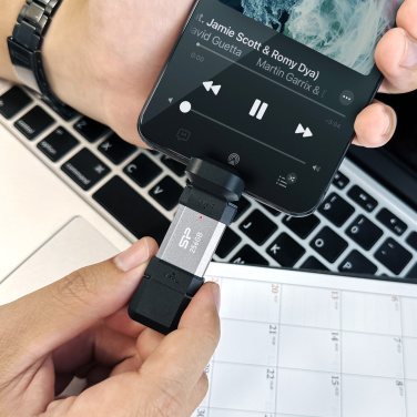 Logotrade promotional item picture of: Pendrive Silicon Power Mobile - C51 3.2, 64GB