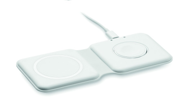 Logotrade promotional item image of: 2 in 1 foldable charger 15W