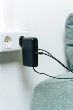 Logo trade promotional merchandise picture of: Urban Vitamin Eureka hybrid GANcharger 10000mah powerbank65W