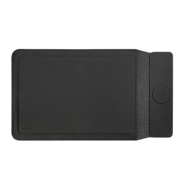 Logo trade promotional giveaways image of: Swiss Peak 15W magnetic charging laptop sleeve 14-15,6"