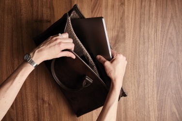 Logotrade reklaamtoote foto: VINGA Hunton arvutikott