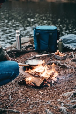 Logotrade firmakingituse foto: VINGA Vici välipann