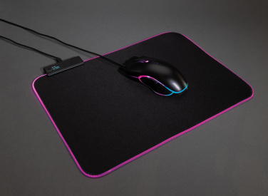 Logotrade ärikingitused pilt: RGB mänguhiirepadi