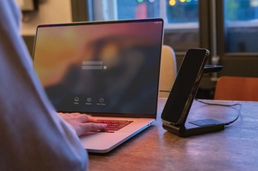 Logotrade ärikingituse foto: Urban Vitamin Fairfield 3 in1 RCS rplast laadija