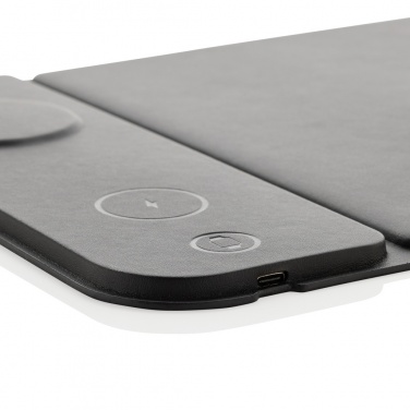 Logotrade firmakingi foto: Swiss Peak RCS taaskasutatud PU 15W 3 in 1 laadimishiirepadi