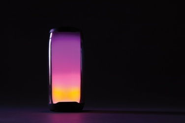 Logo trade reklaamkingid foto: RCS taaskasutatud plastist Lightboomi 10 W kõlar