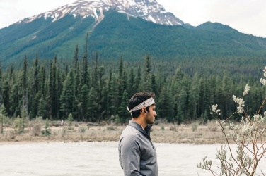 Logo trade meened foto: RCS taaskasutatud plastist Swiss Peak TWS kõrvaklapid 2.0