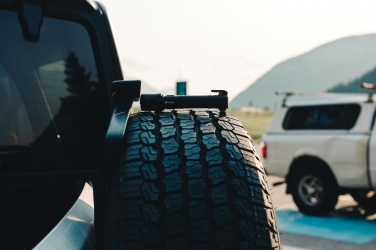 Logo trade ärikingituse pilt: Gear X RCS taaskasutatud alumiiniumist suure jõudlusega auto taskulamp