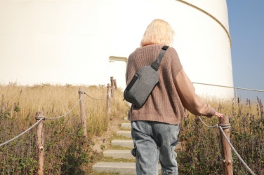 Logo trade reklaamkingituse pilt: Õlakott Urban Bumbag