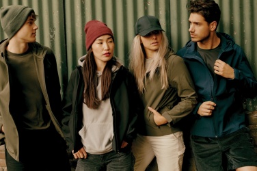 Logotrade reklaamkingi foto: Iqoniq Makalu naiste taaskasutatud polüestrist softshell jakk