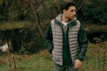 Logotrade ärikingid pilt: Iqoniq Logani taaskasutatud polüestrist tuulejope