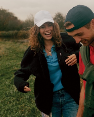 Logotrade ärikingituse foto: Iqoniq Diran taaskasutatud polüestrist fliisjope