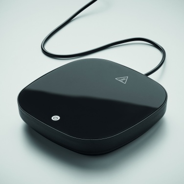 Logo trade reklaamkingituse pilt: ABS-st kruusisoojendaja