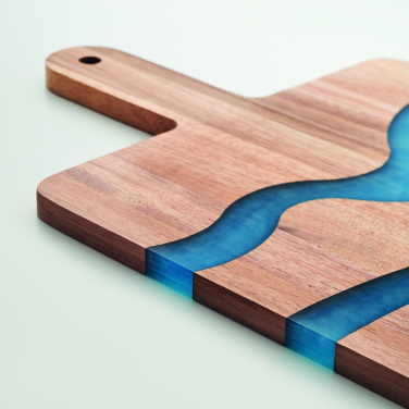 Logo trade ärikingitused foto: Akaatsia puidust serveerimisalus