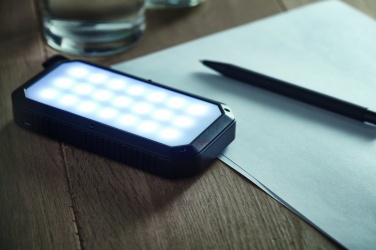 Logo trade ärikingi pilt: päikeselaadija 8000 mAh