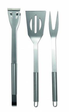 Logo trade reklaamkingitused foto: 3 grillitööriista kotis