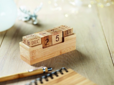 Logo trade reklaamkingid foto: Bambusest kalender