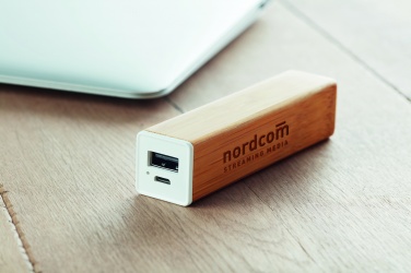 Logotrade reklaamkingi foto: Bambusest akupank 2200 mAh POWERBAM