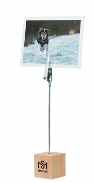 Logotrade reklaamkingi foto: Männipuidust klambrihoidja