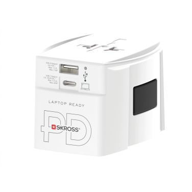 Logotrade reklaamkingituse foto: SKROSS World Travel Adapter MUV 65W PD USB C kaabliga