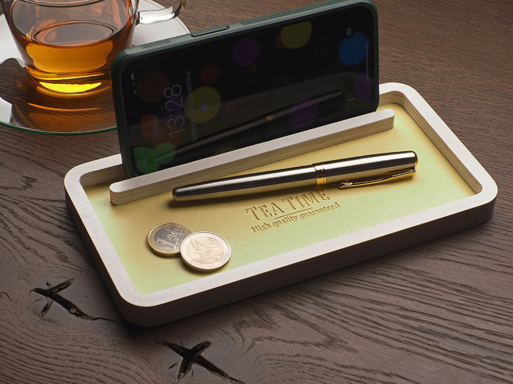 Logotrade meened pilt: Puidust lauakorrastaja 1844121