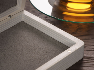 Logo trade reklaamkingitused foto: Puidust kast 1819121