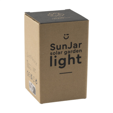 Logo trade reklaamkingituse pilt: SunJar päikesepatareiga valusti aeda