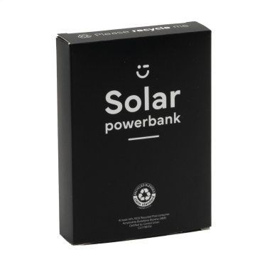 Logotrade ärikingituse foto: Solar RCS päikesepatareiga akupank 4000