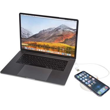 Logotrade firmakingi foto: Freal 15 W taaskasutatud plastist juhtmevaba laadimisalus