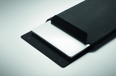 Logo trade ärikingi pilt: PRACTIC 16-tolline vildist sülearvutitasku