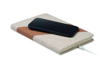 Logo trade firmakingi pilt: A5 märkmik 15W laadijaga CORTONA