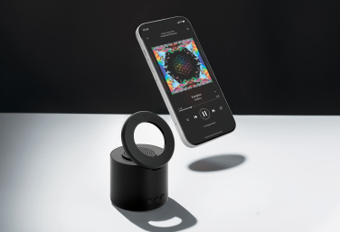 Logo trade meene pilt: Magpulse RCS taaskasutatud plastist 3W kõlar magnetilise hoidikuga