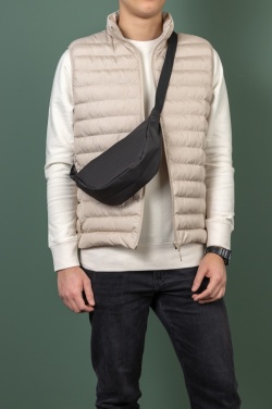 Logo trade liikelahja mainoslahja tuotekuva: Crescent AWARE™ RPET puolikuun muotoinen crossbody -laukku