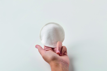 Logotrade mainostuote tuotekuva: Uudelleenkäytettävä kasvojen puhdistustyynysarja