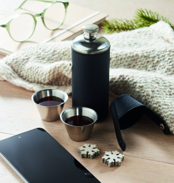 Logotrade liikelahja tuotekuva: Taskumatti shottikupeilla