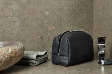 Logotrade reklaminės dovanos nuotrauka: VINGA Bermond RCS perdirbtas PU tualeto reikmenų krepšys