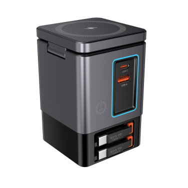 Logotrade firminės dovanos nuotrauka: „Urban Vitamin Sacramento“ 105 W GAN įkroviklis + ištraukiami laidai