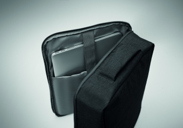 Logotrade ziemassvētku dāvanas foto: Droša 15 collu klēpjdatora mugursoma, kas izgatavota no 300D RPET ar 210D RPET oderējumu un pielāgojamu apdruku.