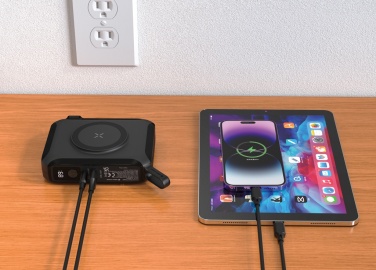 Лого трейд бизнес-подарки фото: Универсальное зарядное устройство Urban Vitamin Oxnard 5 в 1 65 Вт