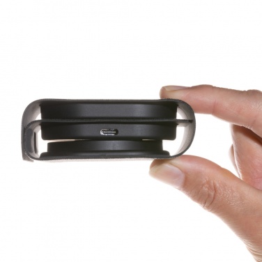 Лого трейд pекламные подарки фото: Swiss Peak RCS rplastic 3-в-1 беспроводное дорожное зарядное устройство мощностью 15 Вт