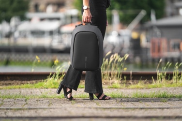 Лого трейд pекламные подарки фото: Bobby Hero Small, рюкзак с защитой от кражи