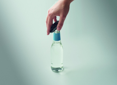 Лого трейд pекламные подарки фото: Phone holder and bottle opener